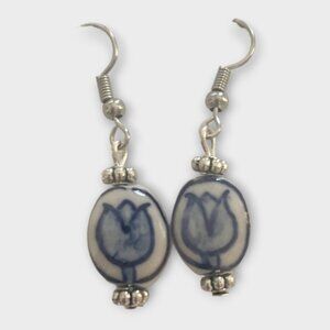 Delft blue ceramic earrings TULIP